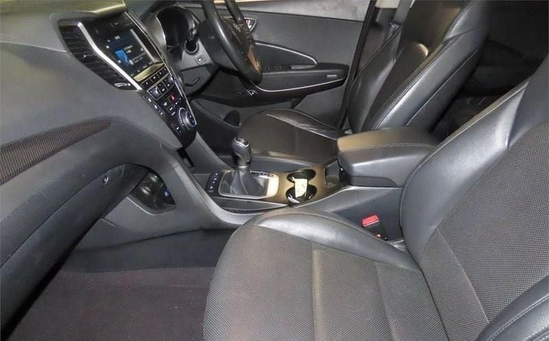 Used Hyundai Santa Fe Edition 200 HP (147 kW) 2016 White SUV