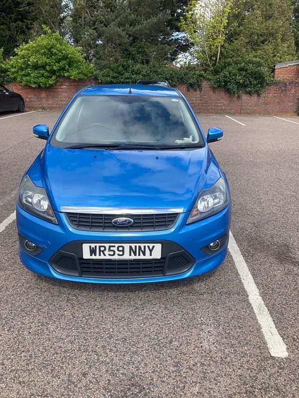 Used Ford Focus Zetec 116 HP (85 kW) 2009 Blue Hatchback