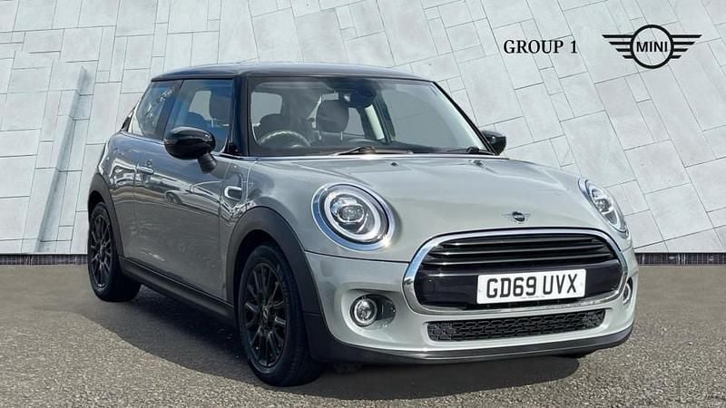 Grey Used 2020 Mini Cooper Classic Hatchback | £11,795 (Good price) - Image 1/4