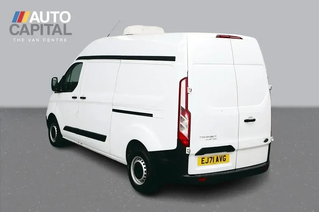 Used Ford Transit Custom 130 HP (95 kW) 2021 White Van
