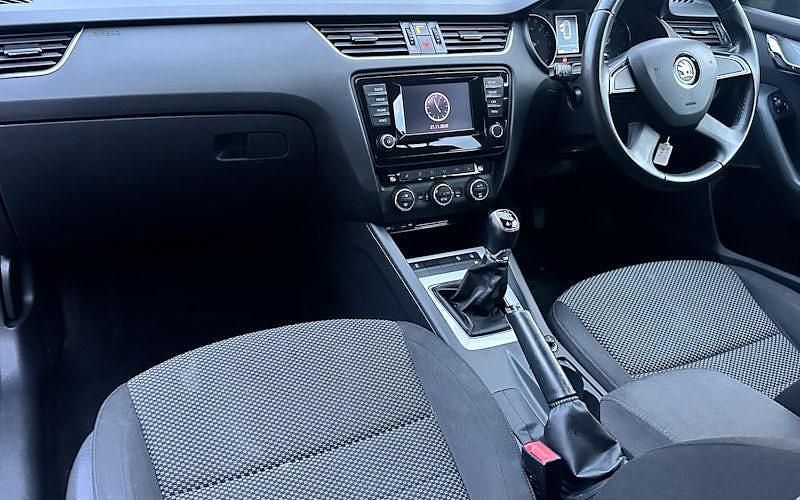 Used Skoda Octavia SE 150 HP (110 kW) 2016 Estate