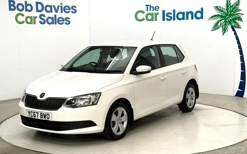 Begagnad Skoda Fabia SE 95 HK (69 kW) 2017 Vit Halvkombi