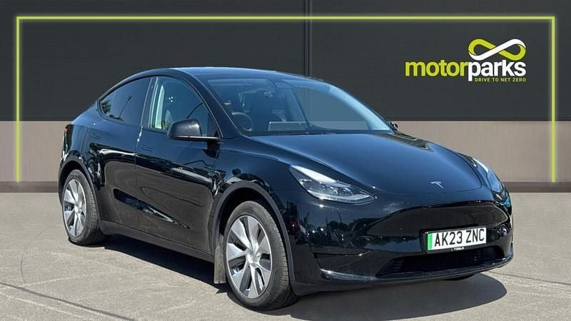 Metallic black Used 2023 Tesla Model Y SUV | £25,000 (Fair price) - Image 1/4