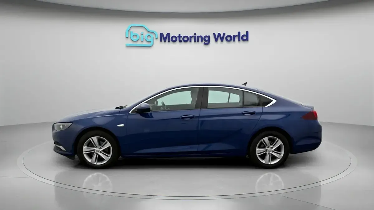 Used Vauxhall Insignia Sport 163 HP (119 kW) 2019 Hatchback
