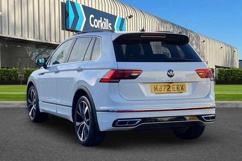 Used VW Tiguan R-line 150 HP (110 kW) 2022 Pure white SUV