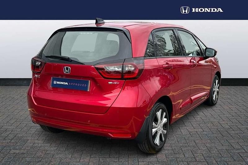 Used Honda Jazz Hybrid 109 HP (80 kW) 2023 Red Hatchback