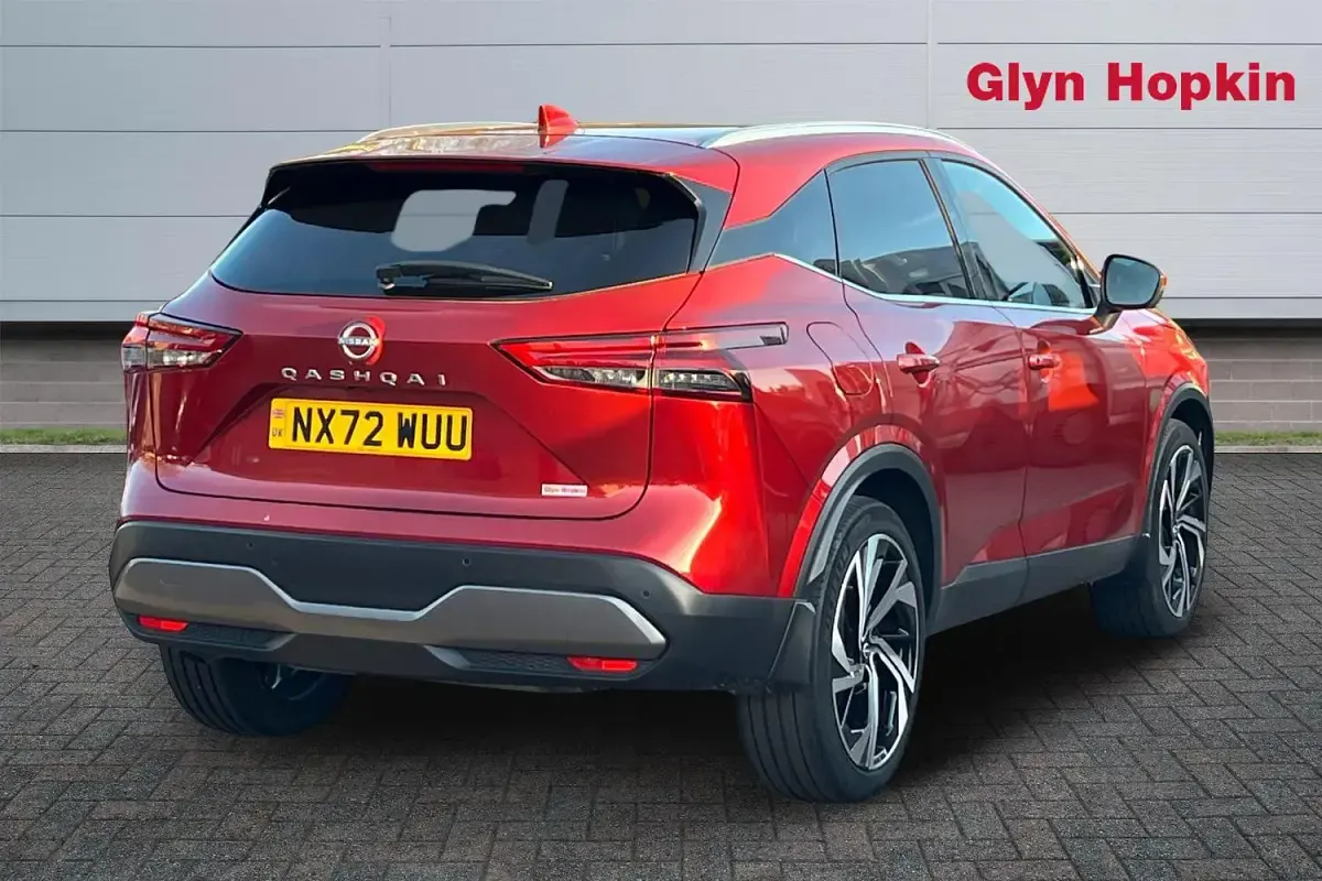 Used Nissan Qashqai Tekna+ 158 HP (116 kW) 2022 Red SUV