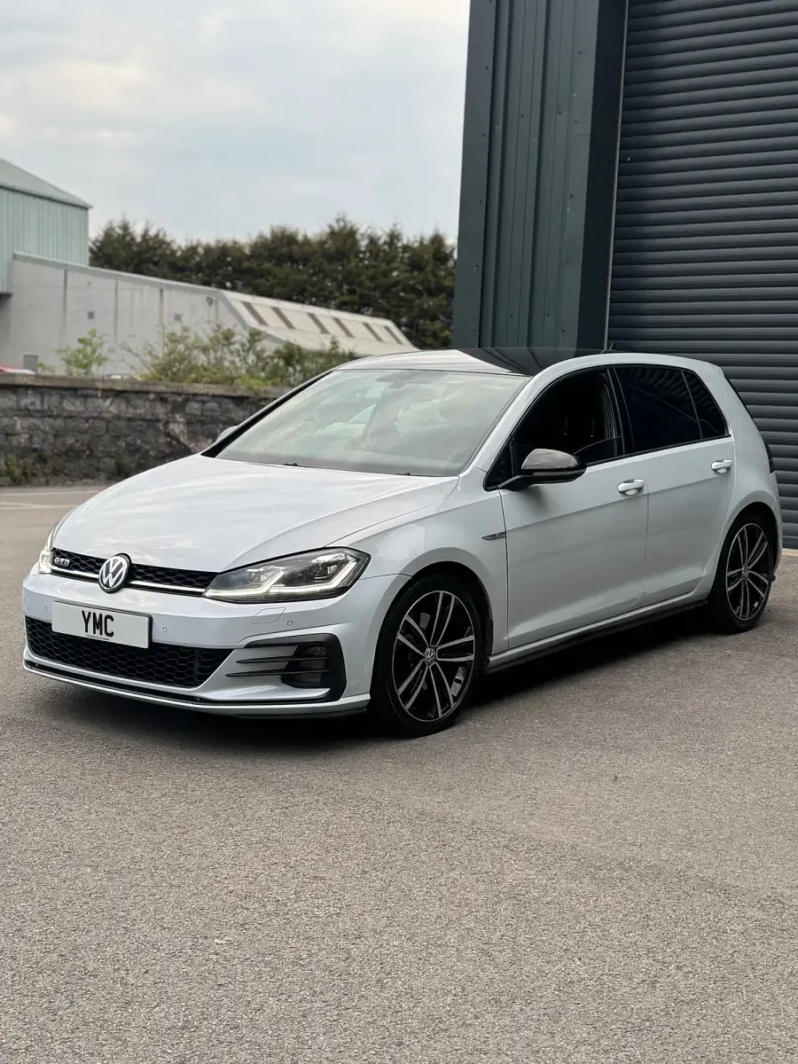 Used VW Golf VII GTD 2017 Silver Hatchback