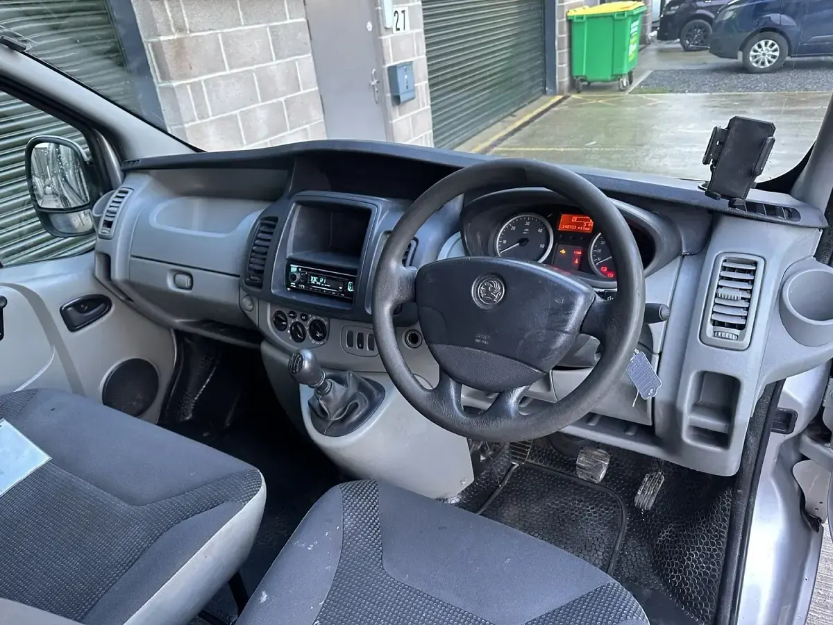 Used Vauxhall Vivaro 2012 Silver MPV