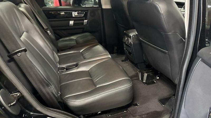 Used Land Rover Discovery 4 Landmark 2016 Black SUV