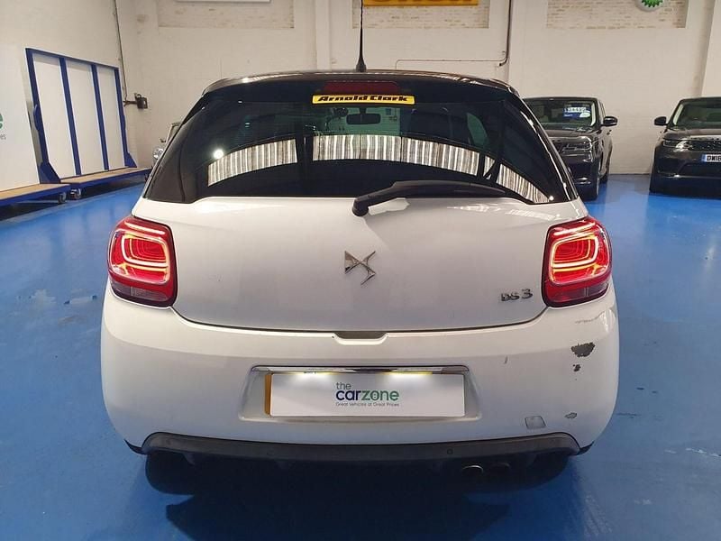 Used DS Automobiles DS3 Elegance 2016 White Hatchback