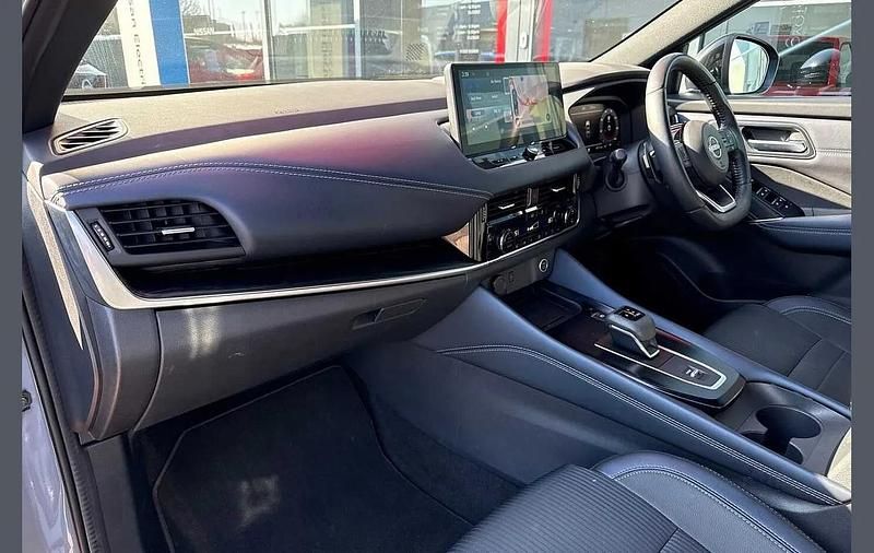 Used Nissan Qashqai Tekna 155 HP (114 kW) 2022 Grey SUV