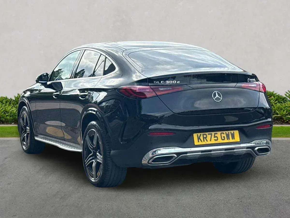 Used Mercedes GLC300 AMG Line Premium 2025 Black SUV