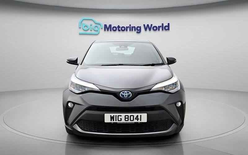 Used Toyota C-HR 122 HP (89 kW) 2023 SUV