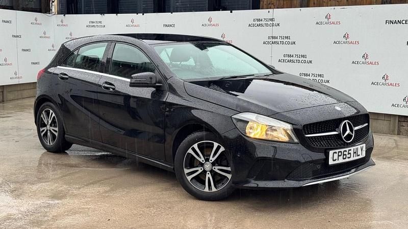 Black Used 2015 Mercedes A180 Executive Hatchback | £7,795 (Fair price) - Image 1/4