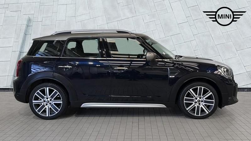 Used Mini Cooper Countryman Exclusive 134 HP (98 kW) 2022 Black SUV