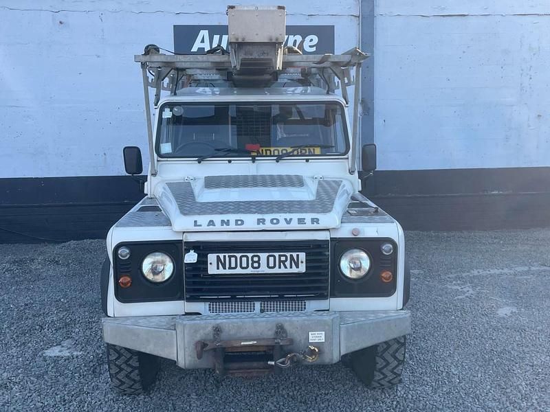Usado Land Rover Defender 2008 Branco SUV