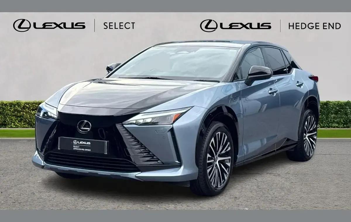 Used Lexus RZ 450e 230 kW (313 HP) 2024 Arther blue bi tone SUV