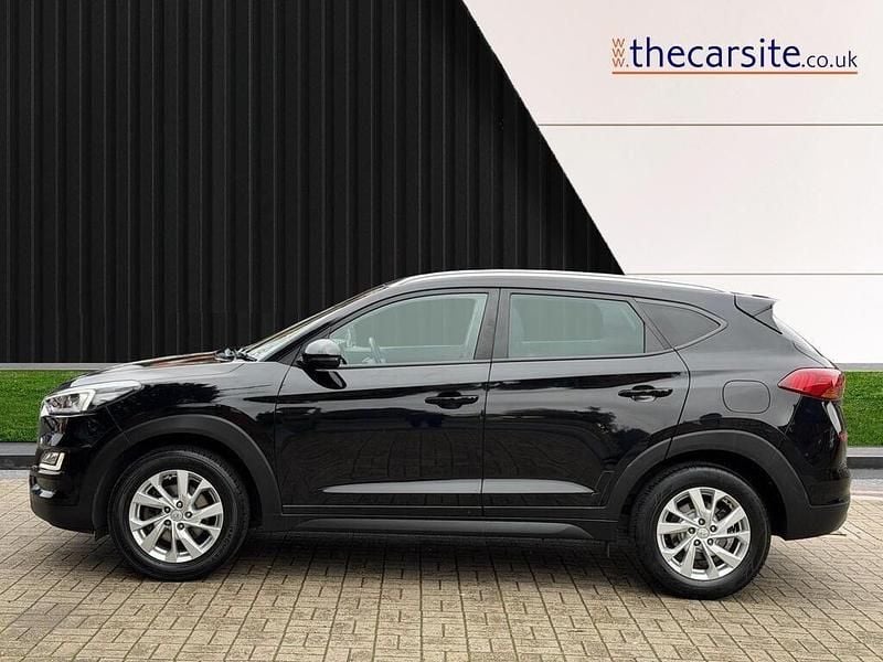 Used Hyundai Tucson SE 177 HP (130 kW) 2019 Black SUV