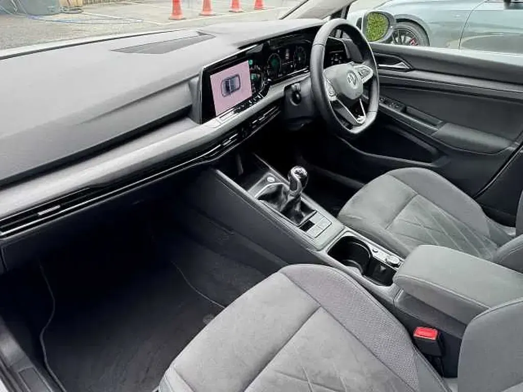 Used VW Golf VII 115 HP (84 kW) 2021 Hatchback