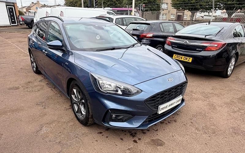 Used Ford Focus ST-Line 120 HP (88 kW) 2020 Estate