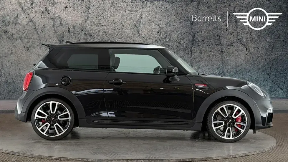 Used Mini John Cooper Works Hatch 228 HP (167 kW) 2022 Black Hatchback