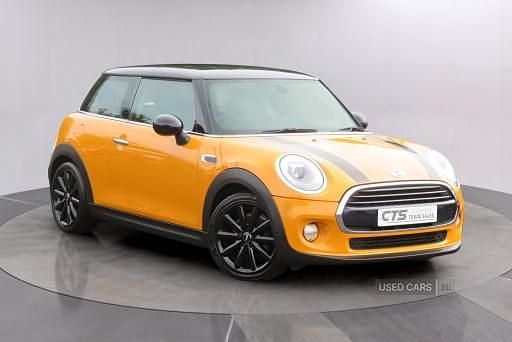 Orange Used 2016 Mini Cooper D Hatch Hatchback | £6,975 (A bit pricey) - Image 1/4