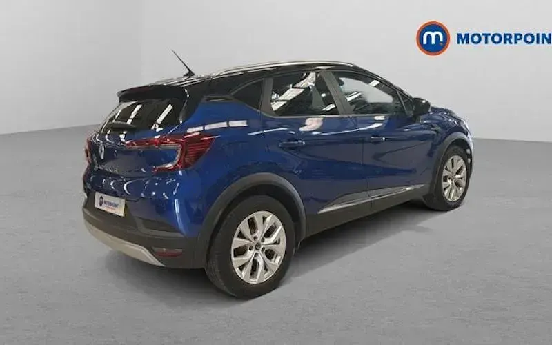 Used Renault Captur Iconic 131 HP (96 kW) 2020 Blue/black SUV