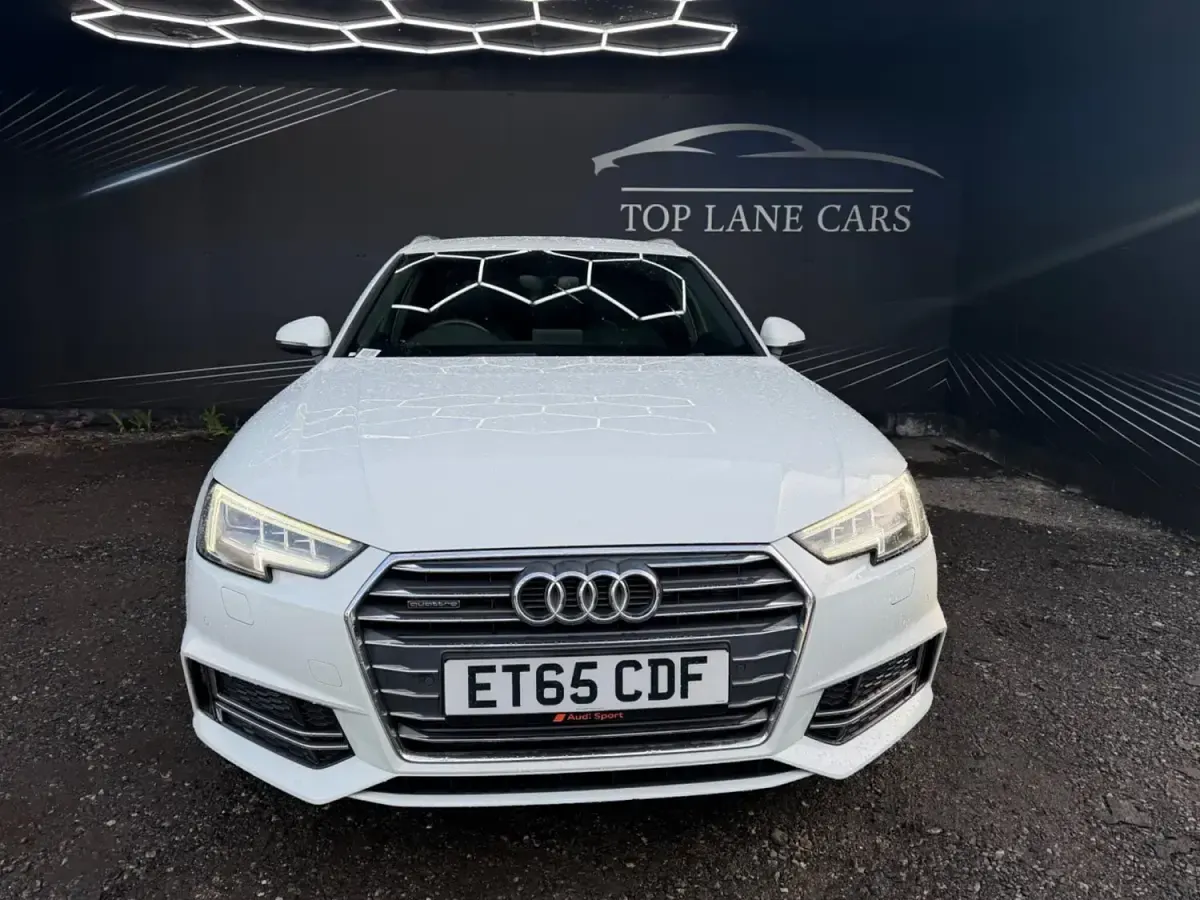 Begagnad Audi A4 S-Line 272 HK (200 kW) 2016 Vit Kombi