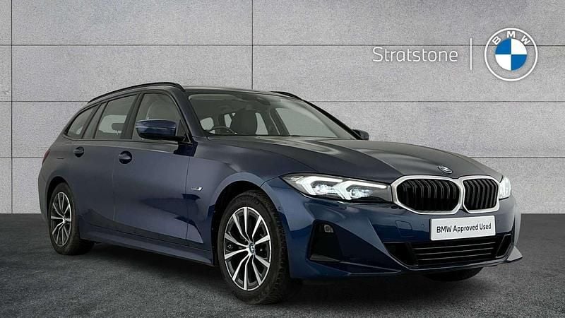 Used BMW 330e Sport Line 288 HP (211 kW) 2022 Blue Estate