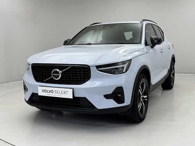Usado Volvo XC40 Plus 161 HP (118 kW) 2024 SUV