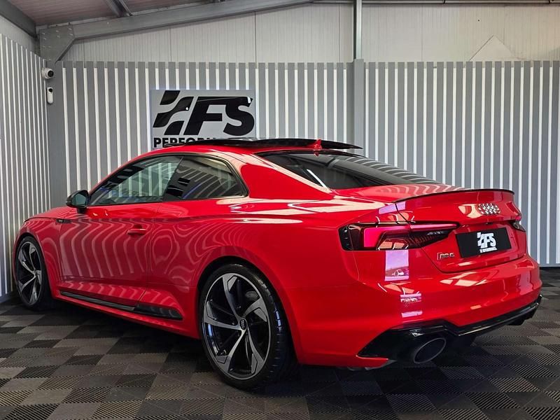 Used Audi RS5 Comfort 450 HP (330 kW) 2017 Red Coupe