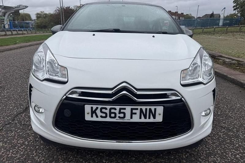 White Used 2015 DS Automobiles DS3 Hatchback | £4,499 (Good price) - Image 1/1