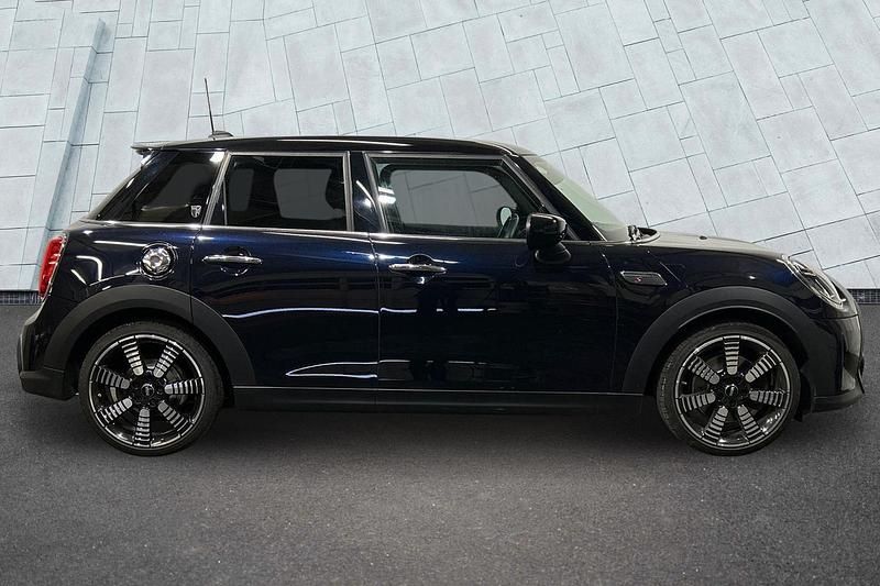 Used Mini Cooper S Exclusive 176 HP (129 kW) 2022 Other Hatchback
