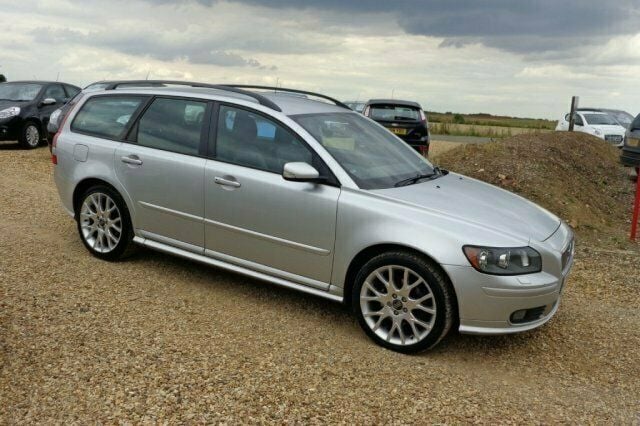 Used 2006 Volvo V50 Estate | £3,790 - Image 1/4