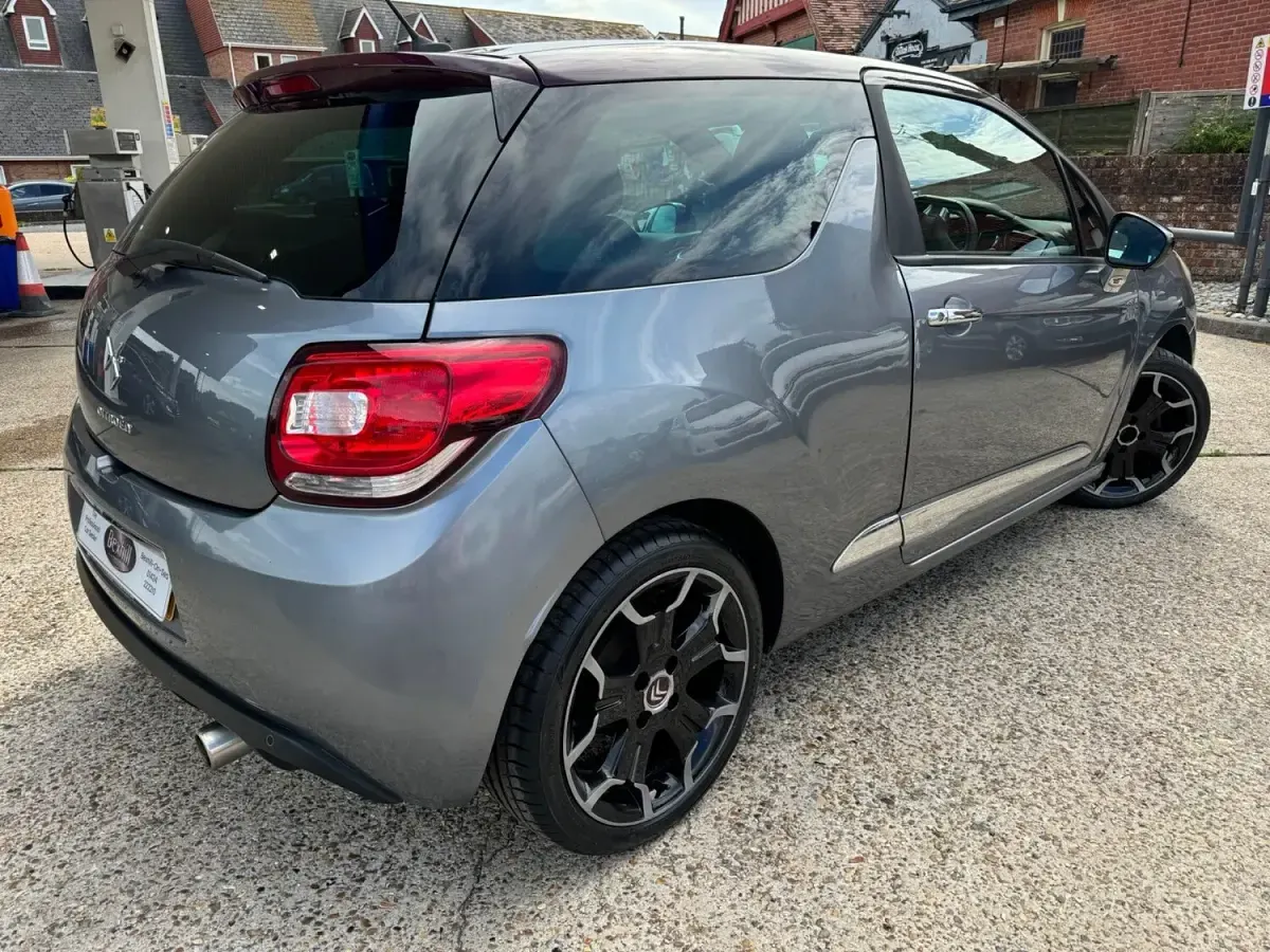 Used Citroën DS3 110 HP (80 kW) 2011 Grey Hatchback