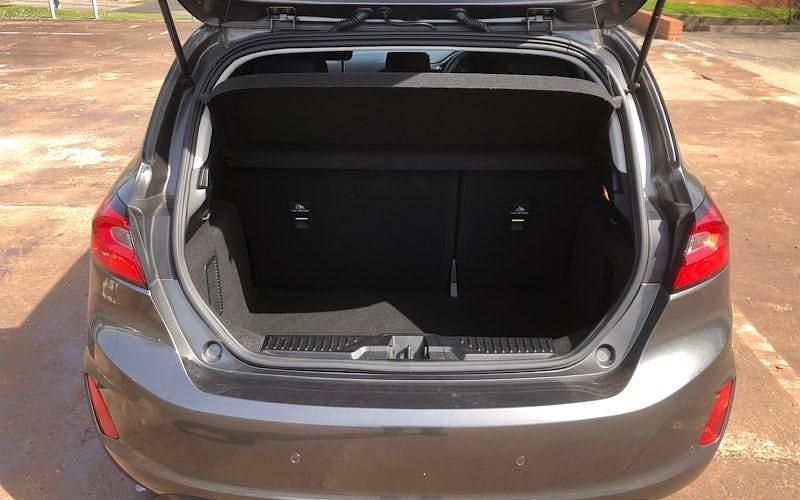 Używany Ford Fiesta Titanium 125 KM (91 kW) 2021 Hatchback