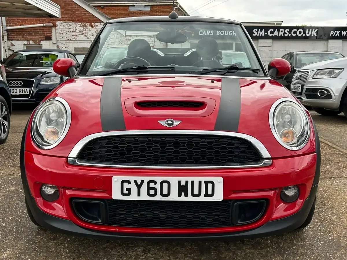 Używany Mini Cooper S Cabriolet 2010 Czerwony Kabriolet