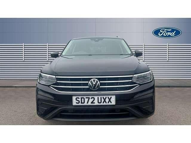 Used VW Tiguan Allspace Life 150 HP (110 kW) 2022 Black SUV