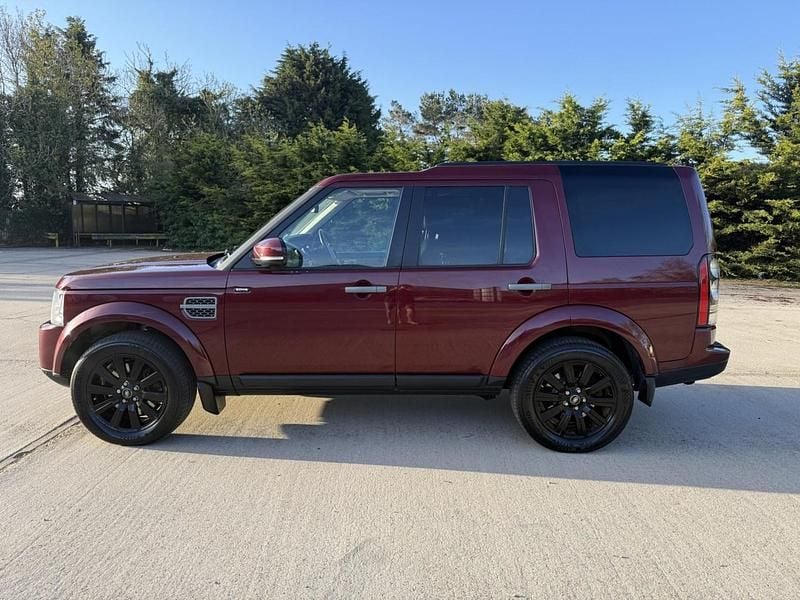 Used Land Rover Discovery 4 SE 2016 Red SUV