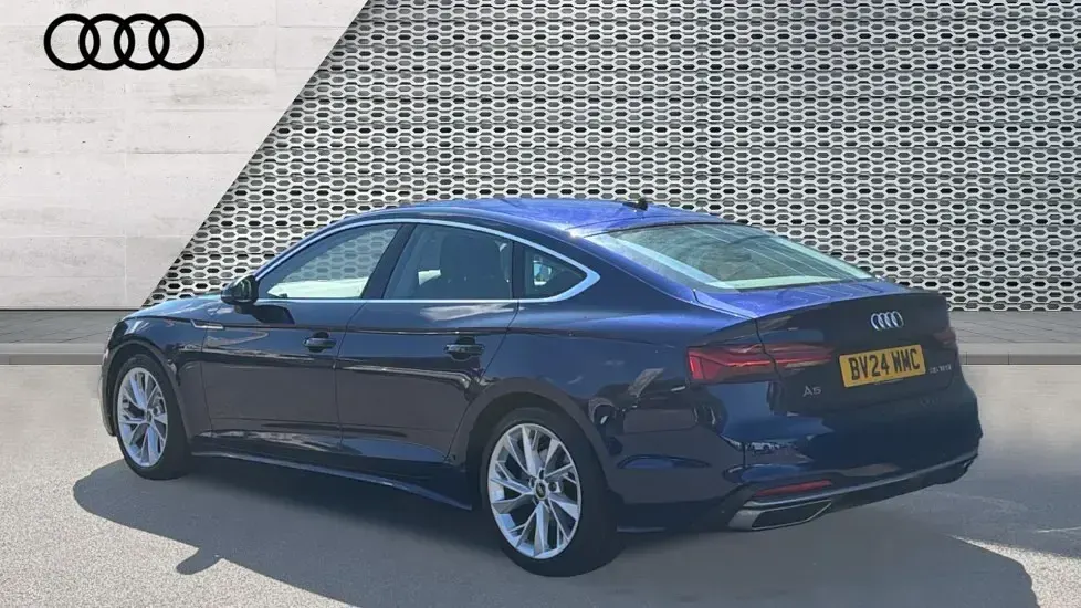 Used Audi A5 Sportback Sport 150 HP (110 kW) 2024 Blue Hatchback
