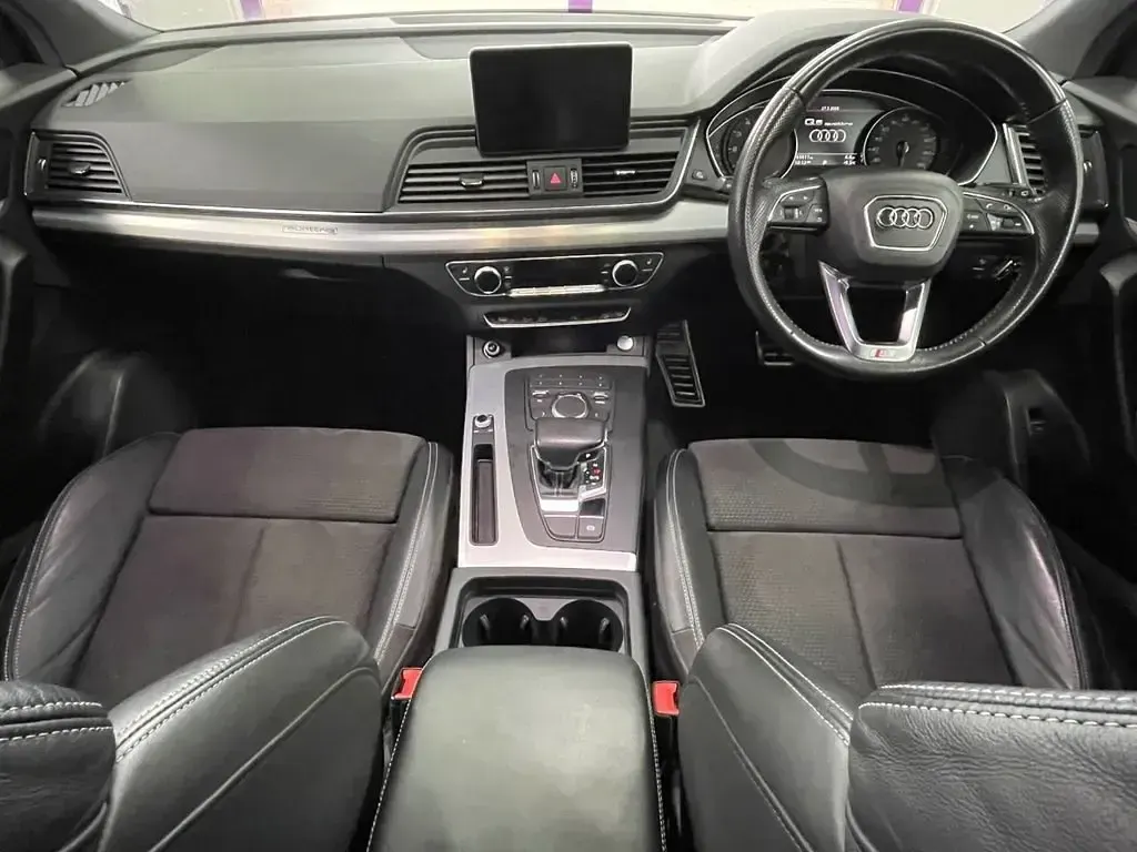 Używany Audi Q5 S-Line 252 KM (185 kW) 2018 Czarny SUV