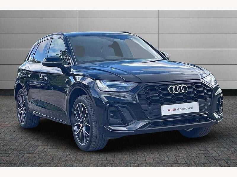 Mythos black Used 2022 Audi Q5 Comfort SUV | £33,750 (Good price) - Image 1/4