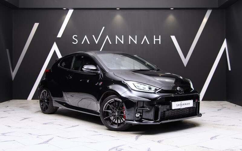 Black Used 2020 Toyota Yaris Hatchback | £29,990 (A bit pricey) - Image 1/4