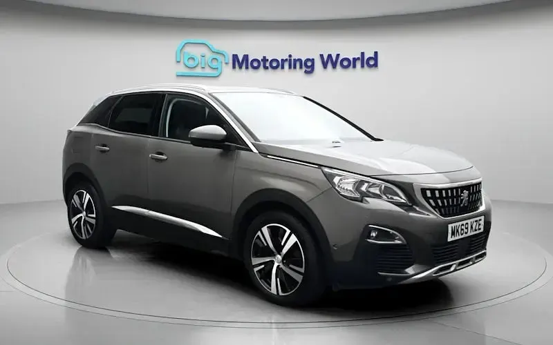 Used Peugeot 3008 Allure 131 HP (96 kW) 2019 Grey SUV