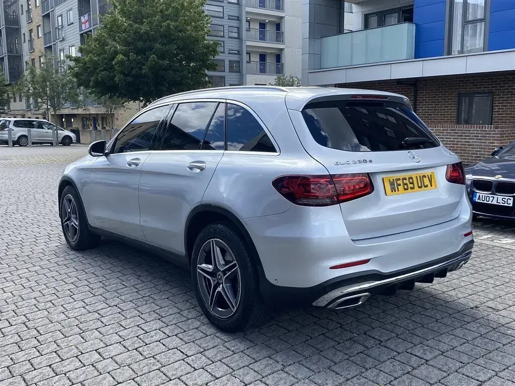 Used Mercedes GLC220 AMG line 194 HP (142 kW) 2019 Silver SUV