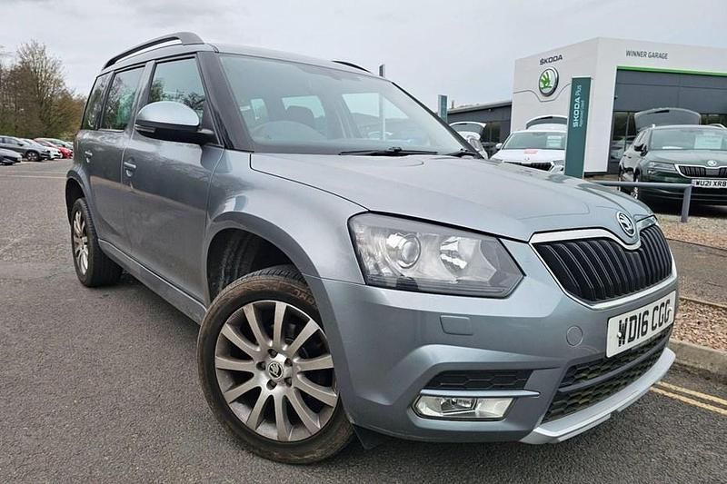 Used Skoda Yeti SE L 110 HP (80 kW) 2016 Grey SUV