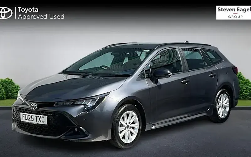Used Toyota Corolla 140 HP (102 kW) 2025 Grey Estate