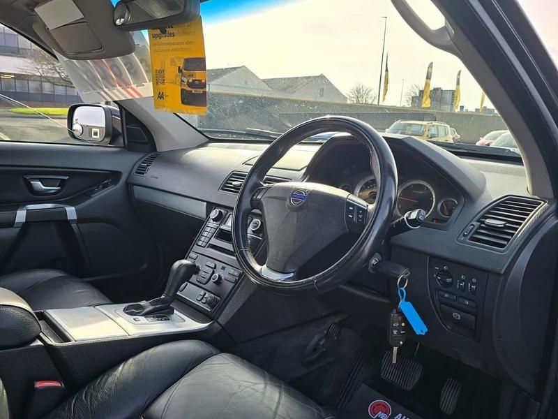 Used Volvo XC90 200 HP (147 kW) 2014 Black SUV