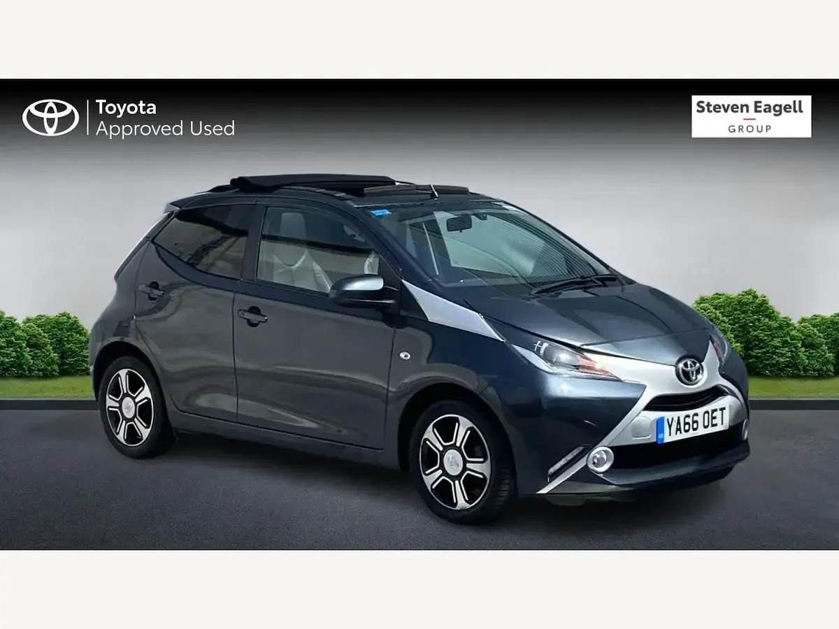 Used Toyota Aygo X-clusiv 69 HP (50 kW) 2016 Hatchback